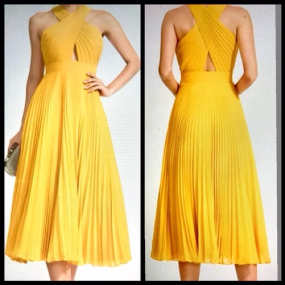 Beautiful BLACK cocktail dress NEW with tags attached. Never worn ladies SIZE 16